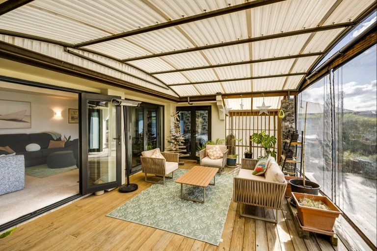 Photo of property in 5 Scott Place, Havelock North, 4130