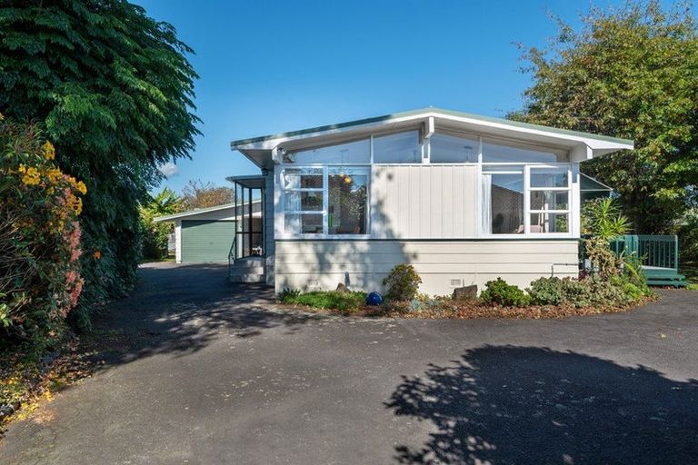Photo of property in 17 Greenock Road, Ranui, Auckland, 0612