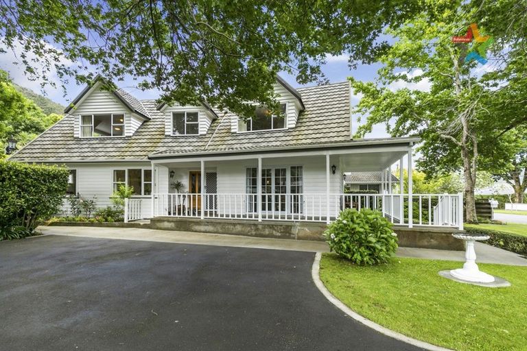 Photo of property in 46b Hine Road, Wainuiomata, Lower Hutt, 5014