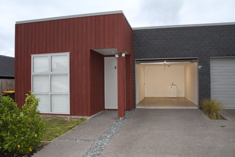 Photo of property in 6 Onukutara Place, Huntington, Hamilton, 3210