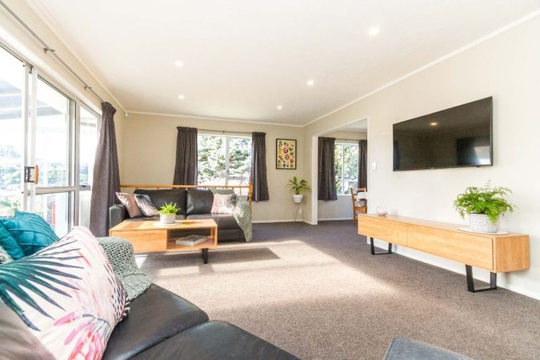 Photo of property in 33 Thimble Lane, Whitby, Porirua, 5024