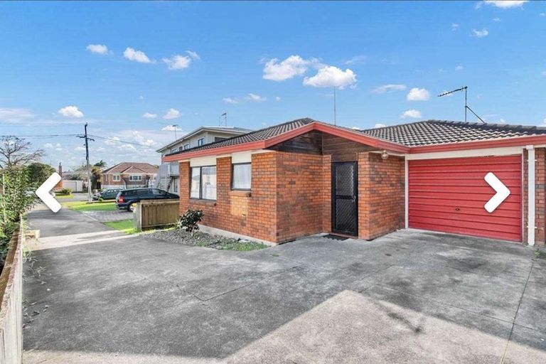 Photo of property in 2/6 Menary Street, Papakura, 2110