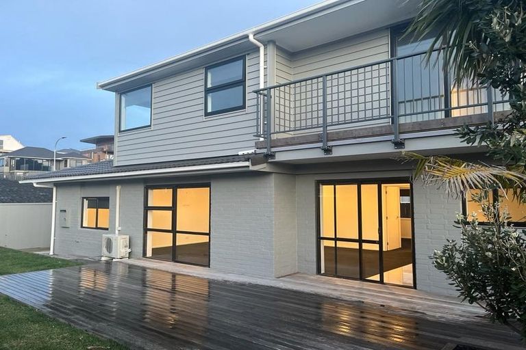 Photo of property in 4/155 Bucklands Beach Road, Bucklands Beach, Auckland, 2012