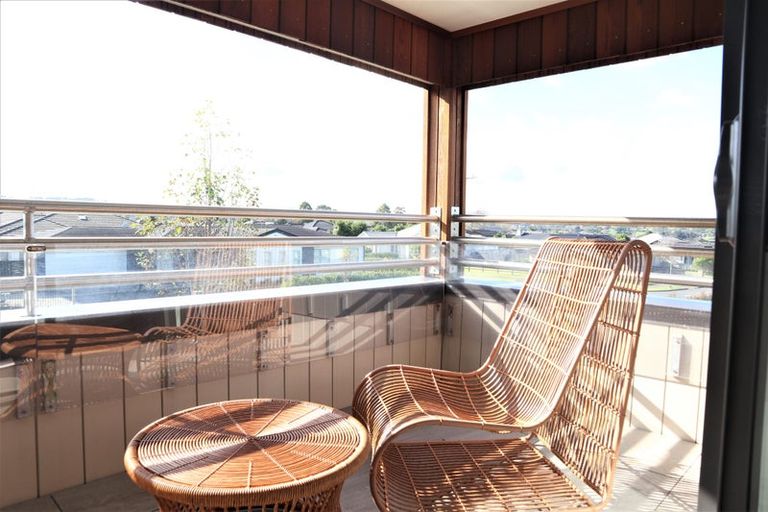 Photo of property in 2 Pitoitoi Drive, Riverhead, 0820