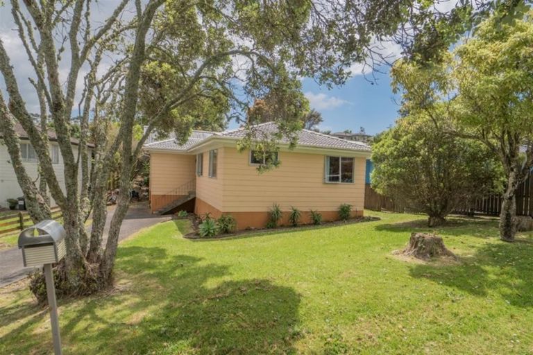 Photo of property in 18 Osman Street, Glen Eden, Auckland, 0602