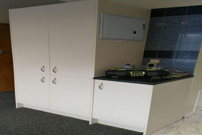 Photo of property in 7a Lincoln Grove, Wainuiomata, Lower Hutt, 5014