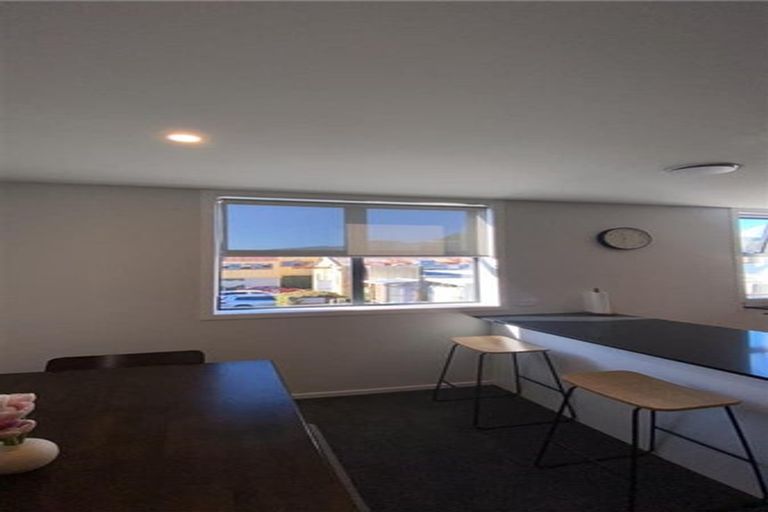 Photo of property in 2a Gibbons Street, Upper Hutt Central, Upper Hutt, 5018