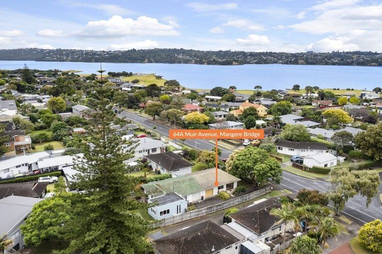 Photo of property in 64a Muir Avenue, Mangere Bridge, Auckland, 2022