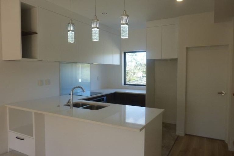 Photo of property in 1d Quincey Place, Massey, Auckland, 0614