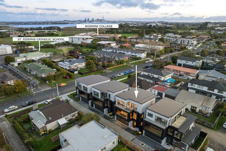 Photo of property in 13c Dominion Street, Takapuna, Auckland, 0622
