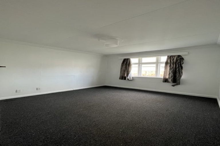Photo of property in 59 Tiro Tiro Road, Levin, 5510