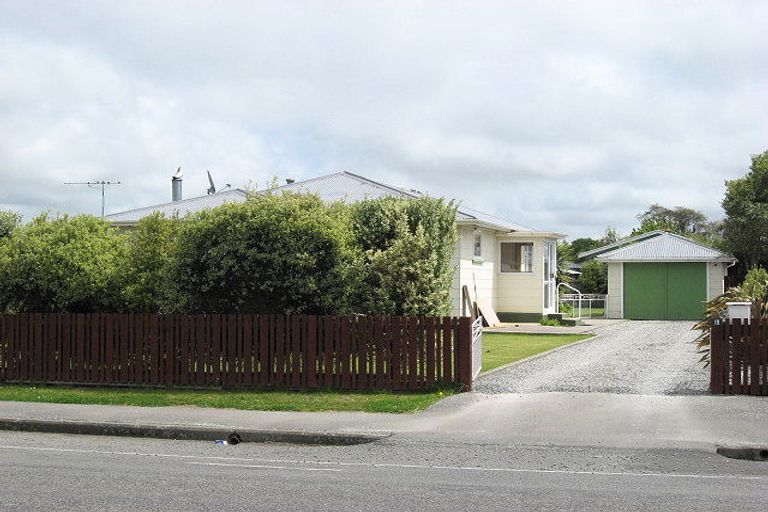 Photo of property in 19 Meadow Street, Kaiapoi, 7630