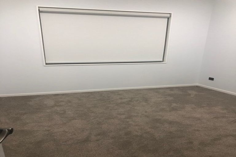 Photo of property in 42 Matahae Drive, Flat Bush, Auckland, 2019