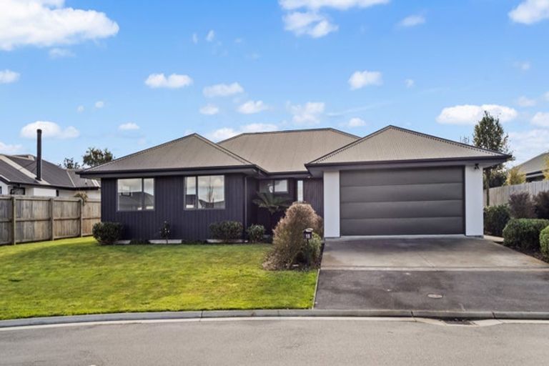 Photo of property in 18 Lewis Crescent, Rolleston, 7614