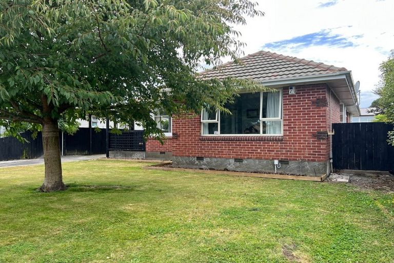 Photo of property in 16 Nancy Avenue, Mairehau, Christchurch, 8013