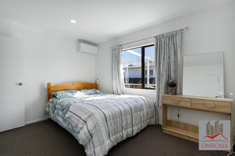 Photo of property in 16a Takanini School Road, Takanini, 2112