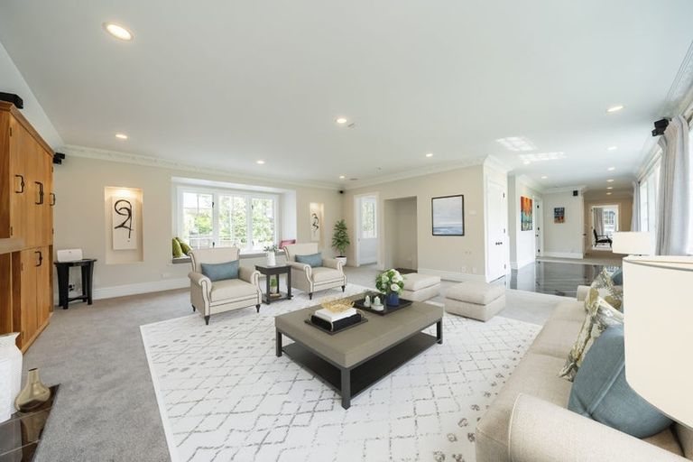 Photo of property in 29 Padnell Crescent, Paparangi, Wellington, 6037