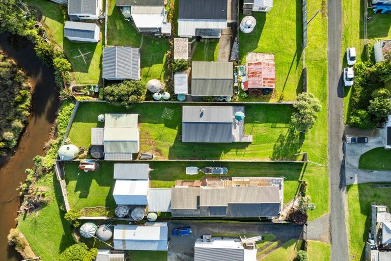 Photo of property in 4 Omutu Street, Oakura, Hikurangi, 0184