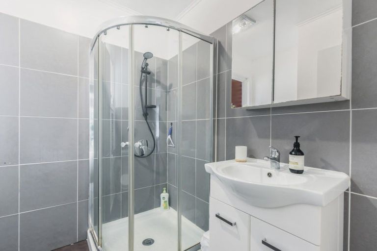 Photo of property in 82b Wellington Street, Picton, 7220