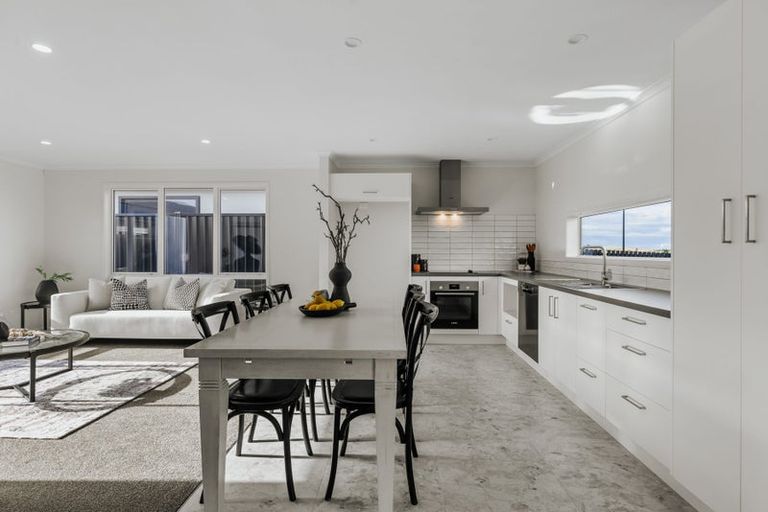 Photo of property in 59 Empire Crescent, Papamoa, 3118