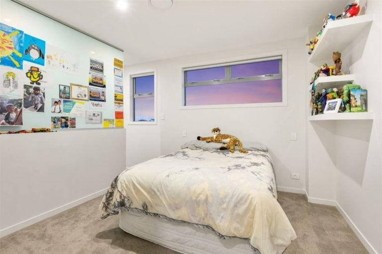 Photo of property in 64 Sandhurst Drive, Papamoa Beach, Papamoa, 3118