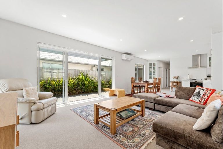 Photo of property in 24 Fairwater Road, Warkworth, 0910