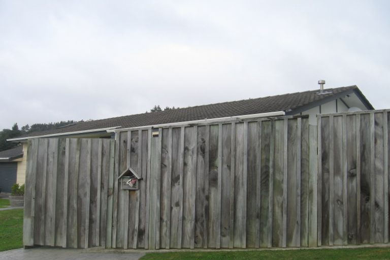 Photo of property in 224 Staithes Drive South, Whitby, Porirua, 5024