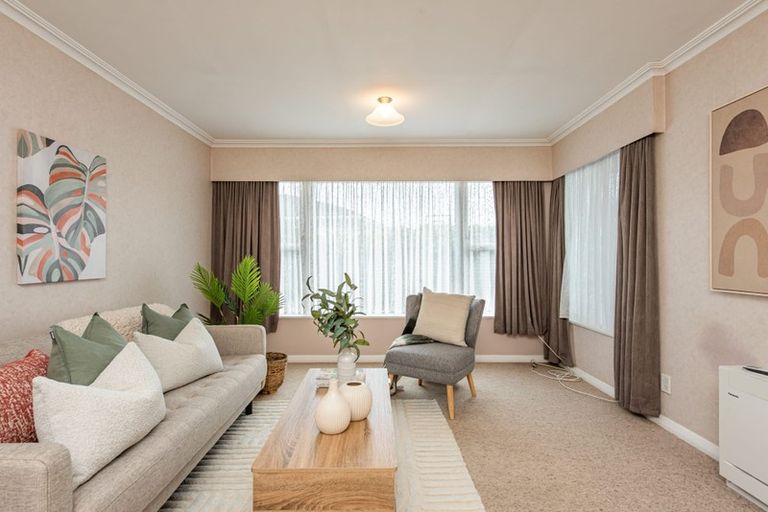 Photo of property in 13f3 Luckie Street, Tawa, Wellington, 5028