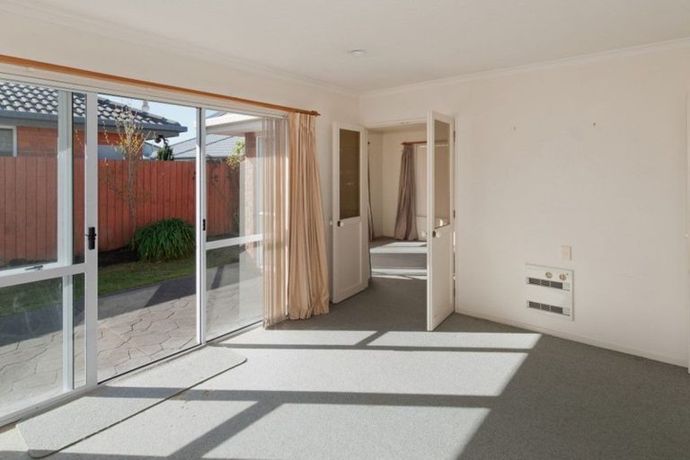 Photo of property in 4 Mull Place, Broomfield, Christchurch, 8042