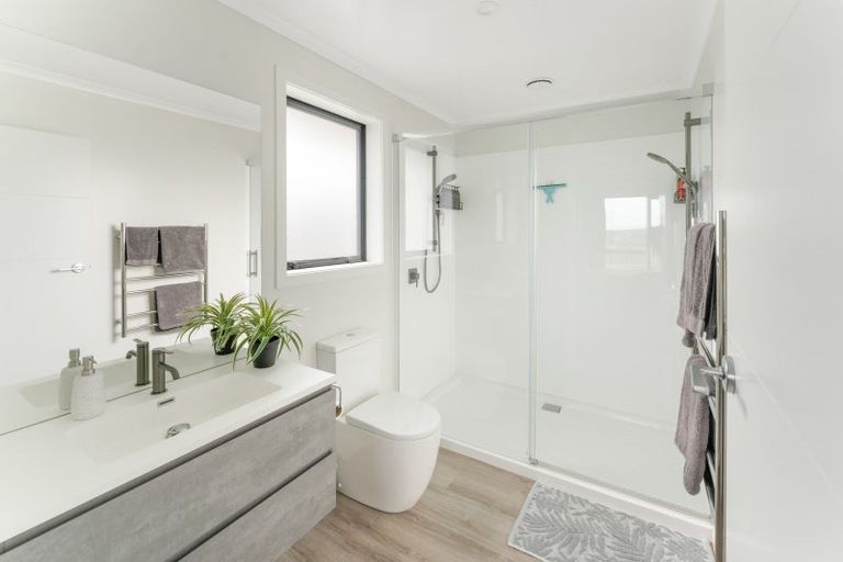 Photo of property in 66 Katania Heights, Brightwater, 7022