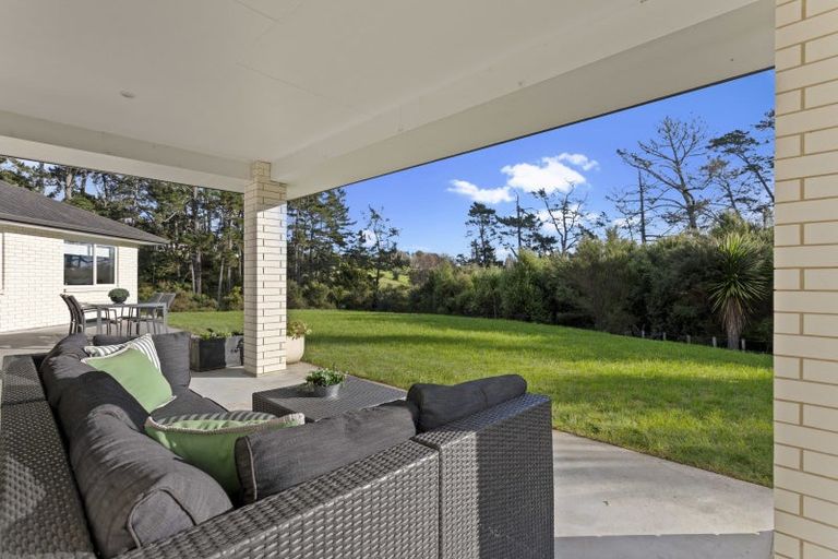 Photo of property in 43a Terry Smyth Drive, Kumeu, 0892