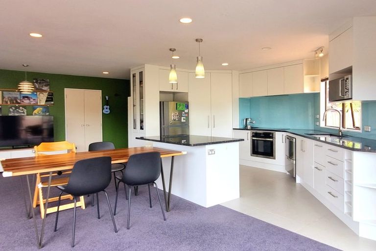 Photo of property in 15 Palmgreen Court, Stanmore Bay, Whangaparaoa, 0932