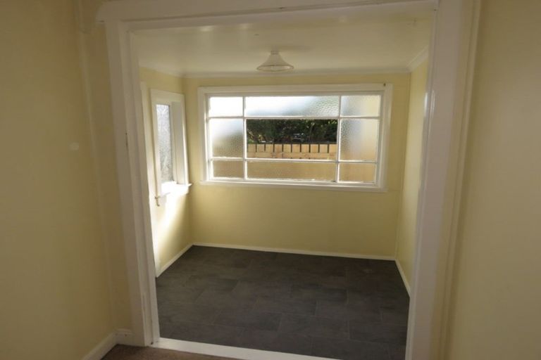 Photo of property in 67 Derby Street, Westport, 7825