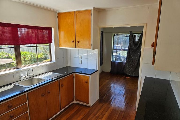 Photo of property in 57 Gills Road, Bucklands Beach, Auckland, 2014