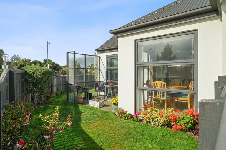 Photo of property in 52 Sioux Avenue, Wigram, Christchurch, 8042