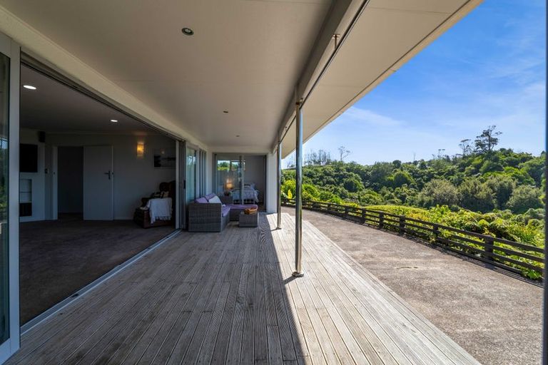 Photo of property in 29 Whakapaki Street, Urenui, 4375