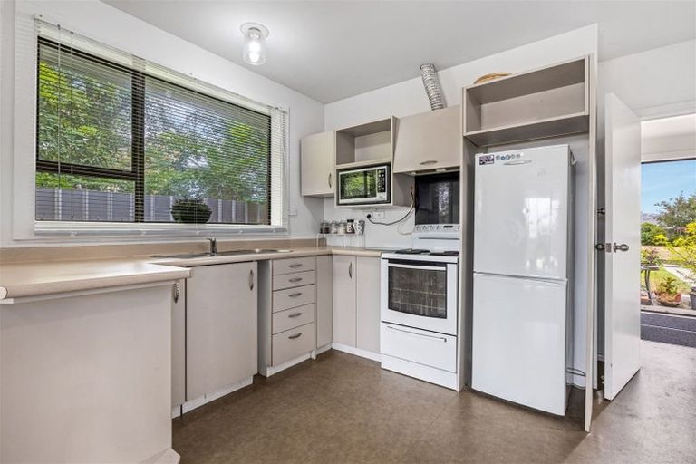 Photo of property in 482 Linwood Avenue, Woolston, Christchurch, 8062