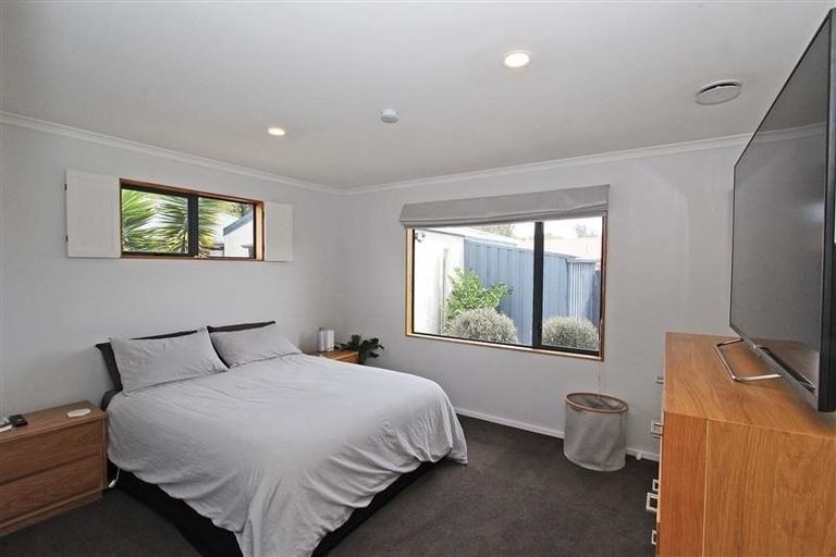 Photo of property in 15 Duffy Place, Stoke, Nelson, 7011