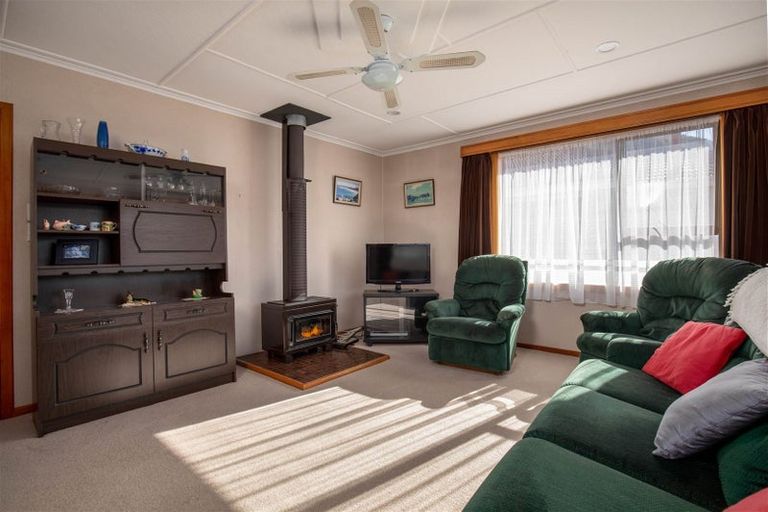 Photo of property in 19 Smith Street, Roxburgh, 9500