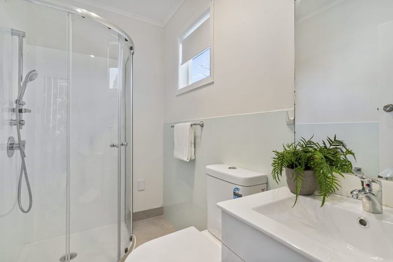 Photo of property in 69 Russell Road, Manurewa, Auckland, 2102