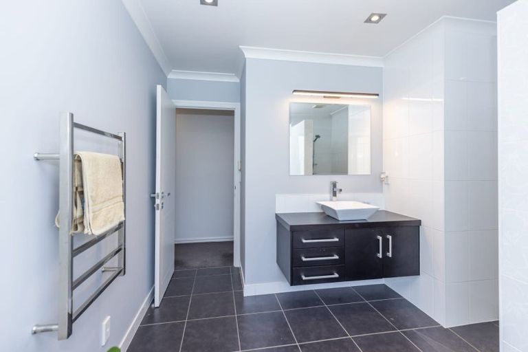 Photo of property in 15 Naomi Place, Cambridge, 3434