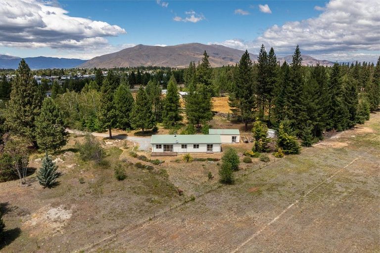 Photo of property in 8b North West Arch, Twizel, 7901