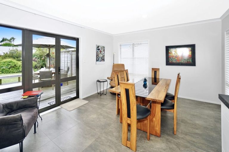 Photo of property in 6 Norm Freeman Drive, Te Puke, 3119