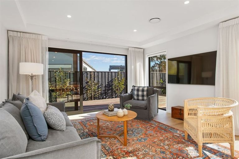 Photo of property in 82 Leistrella Road, Hoon Hay, Christchurch, 8025