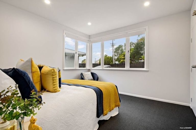 Photo of property in 45 Mcclintock Road, Massey, Auckland, 0614