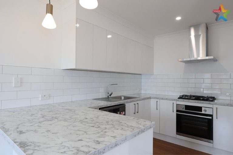 Photo of property in 2b Mayo Grove, Naenae, Lower Hutt, 5011