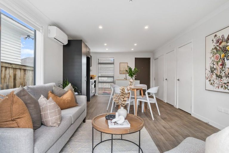 Photo of property in 8a Totara Road, Manurewa, Auckland, 2102