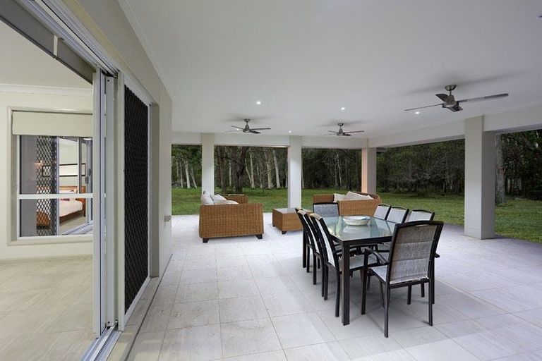 Photo of property in 90 Hayfield Way, Karaka, Papakura, 2113