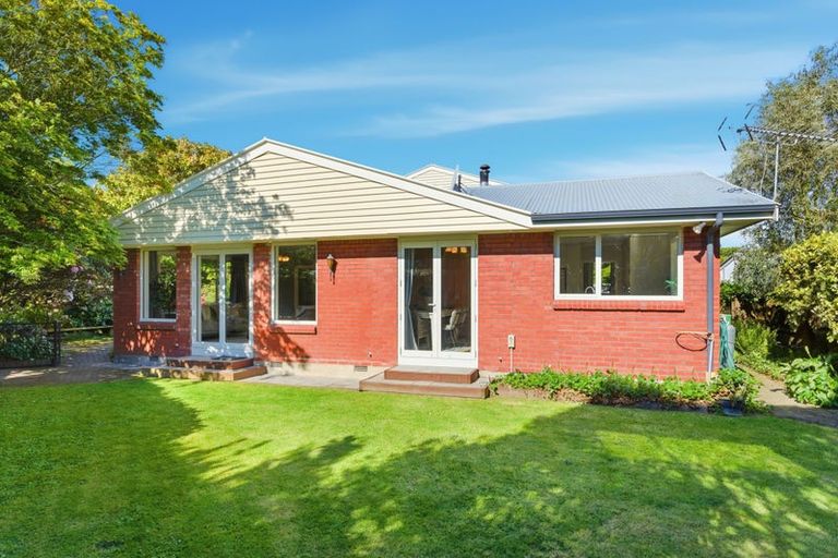 Photo of property in 7 Pulford Place, Ilam, Christchurch, 8041