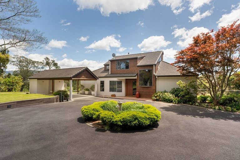 Photo of property in 42 Walker Road West, Aongatete, 3178
